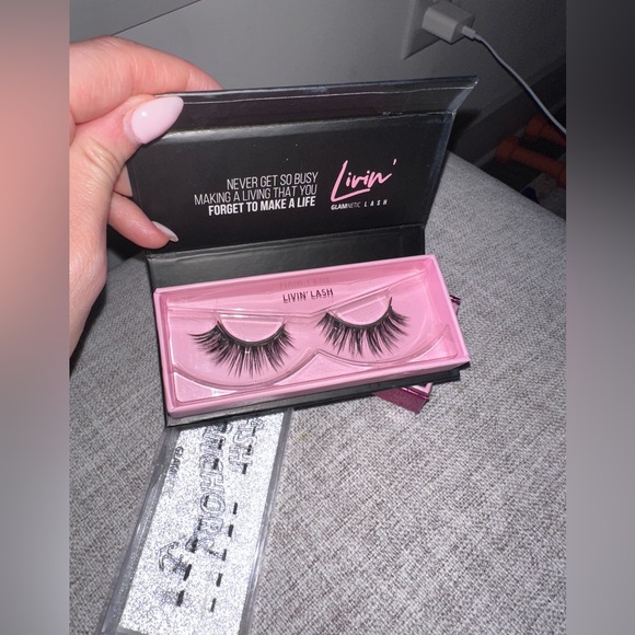 Glamnetic 6 pack lash BUNDLE😍 new! - Picture 7 of 16